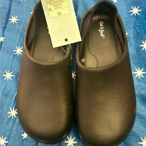 Toddler boys/Girls Clogs cat and Jack size‎ 12 NEW
